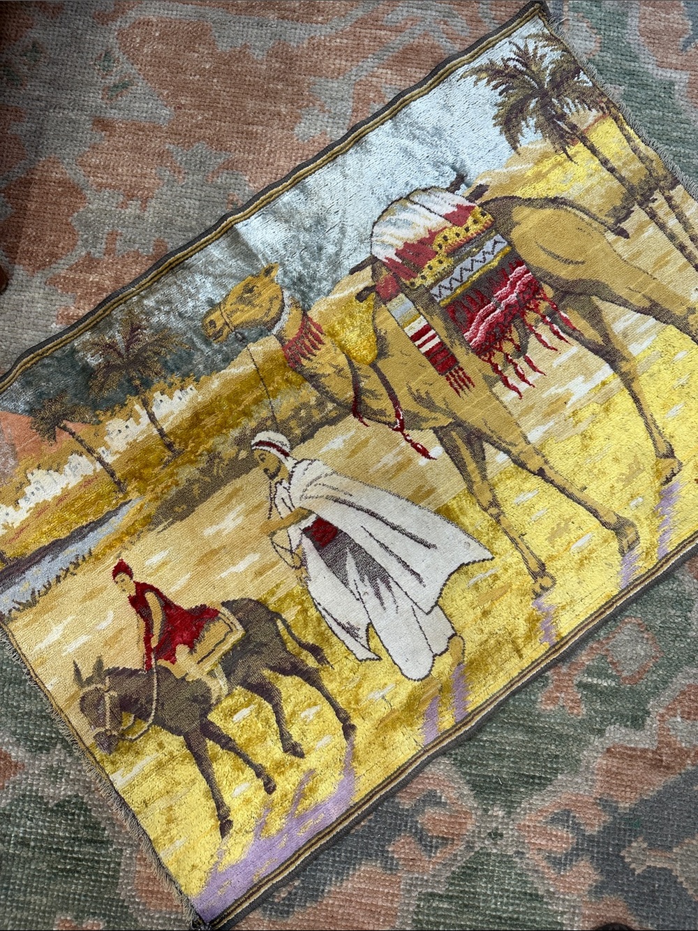 Vintage Camel Caravan Wall Tapestry velvet feel Rug in Gold and Beige